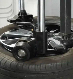 Coats MAXX 80L Tire Changer - Electric or Air Motor